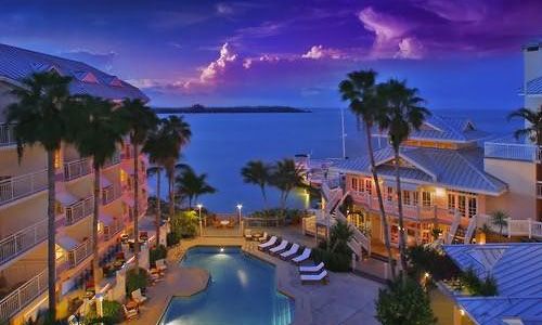 touristeye_es's tweet photo. 10 best #romantic getaways in the United States
 https://t.co/4JUaEMjmCM #travel #USA https://t.co/LvJSp7G9zc