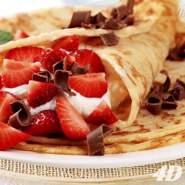 gelateria4d's tweet photo. #Crepês never tasted better. Stop by 4D to enjoy our delicious menu 🍓 #gelateria #gelato #crepe #brunch #weekend https://t.co/bAwFtZaSut