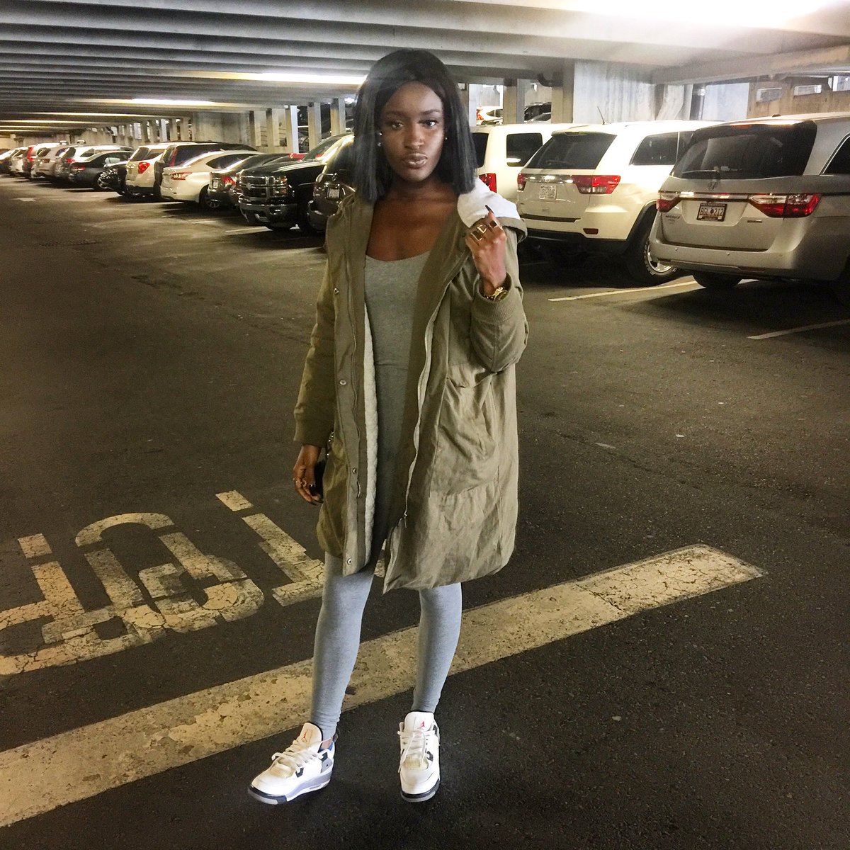 AminataSylla_'s tweet photo. Don't go broke trying to keep up. https://t.co/Y2ApZQIBHT