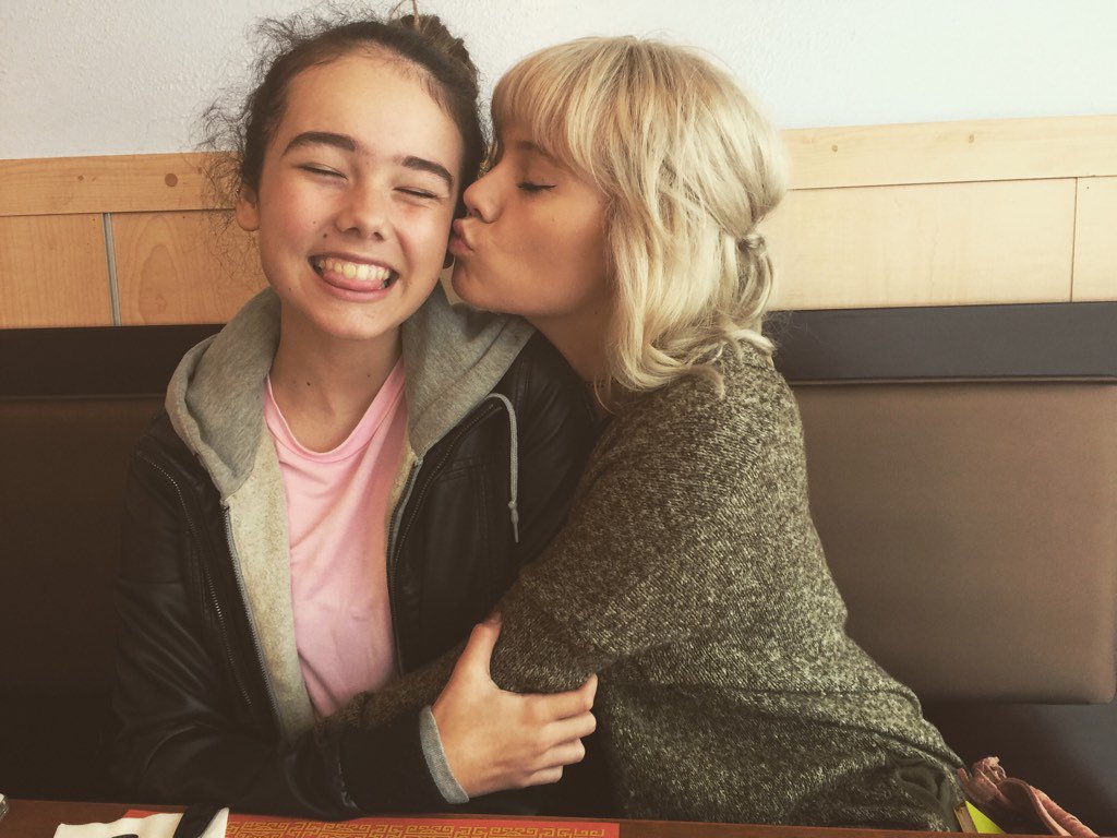 HunterTaran's tweet photo. Nothing better than lunch with my little one!❤️ https://t.co/EuhgtrvhHZ