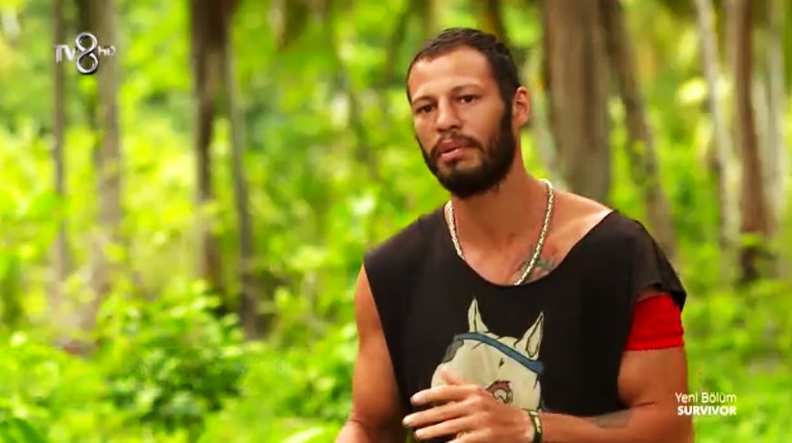 SurvivorDiyal0g's tweet photo. Atakan :" Kalabalıkta atılan atarın tenhada affı olmaz "
#Survivor #Survivor2016 https://t.co/XOxqfvk7Po