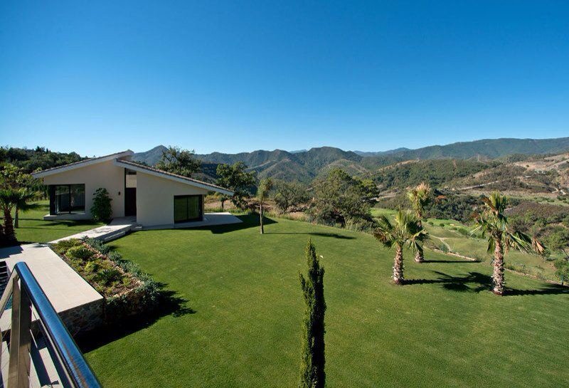 EstatesAlpha's tweet photo. The Absolute Luxury @EstatesAlpha #marbellaproperties #views #Premier #sun #forsale #marbella #lazagaleta #spain https://t.co/vy3neZm9gV
