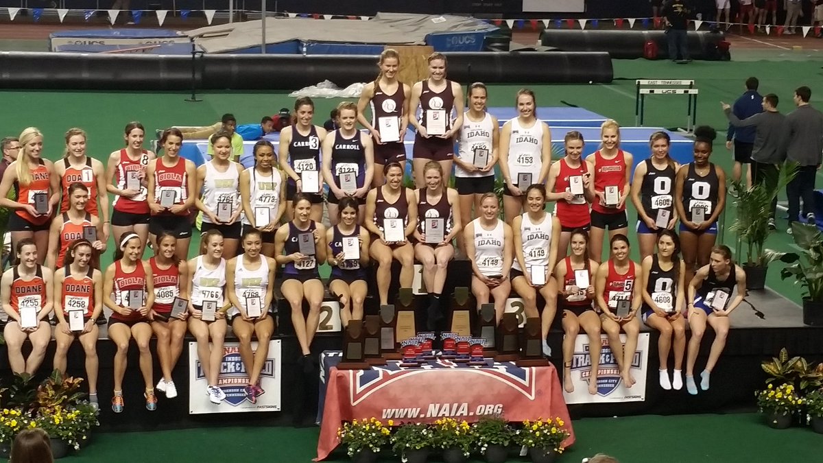 CoyoteXCTF's tweet photo. .@CoyoteAthletics Great group to finish off the meet! @im_pfast @DegrangeNichole @tianatthomas @lah_lilaklop #yoteup https://t.co/Ld1pcsUsrW
