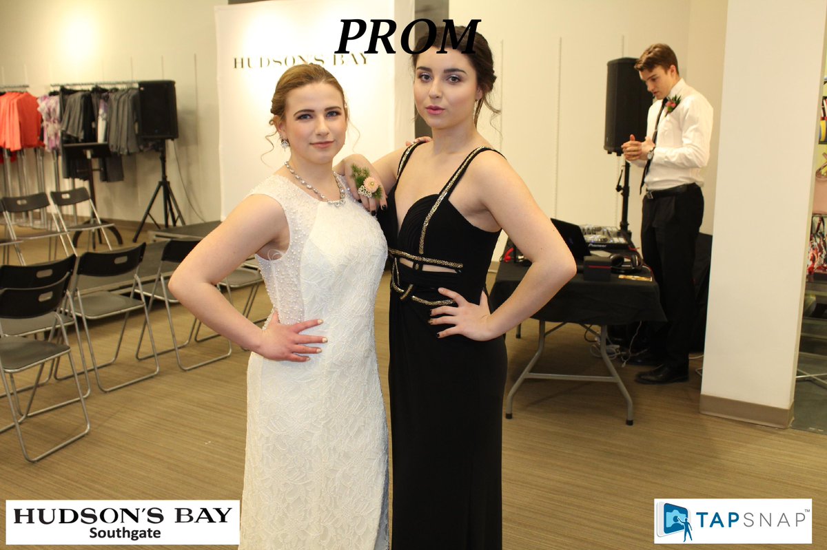 TapSnapPhotos's tweet image. @hudsonsbay #HBpromsquad