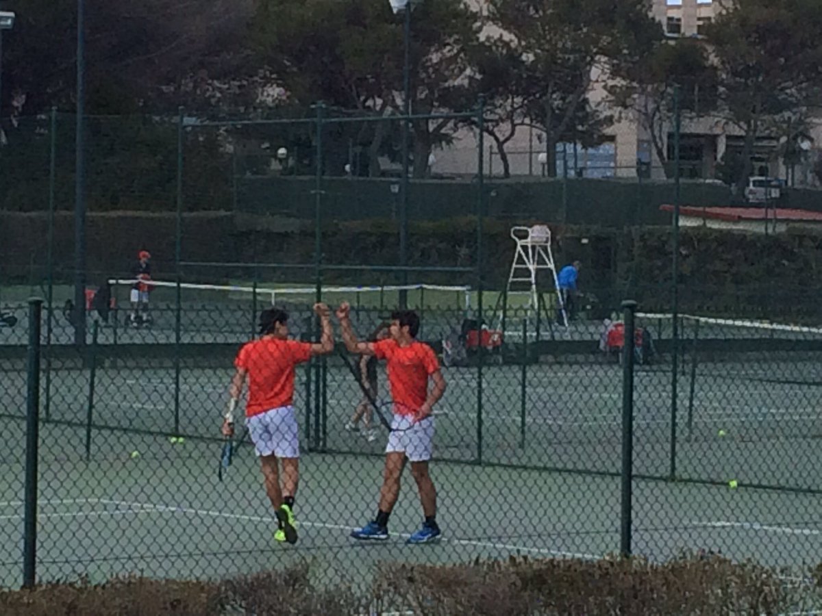 NoTcayes tweet media