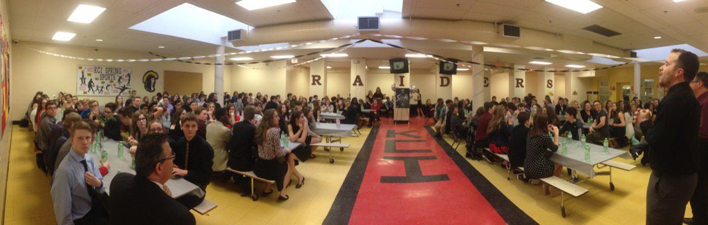 KCISears2016's tweet photo. What a beautiful room of people. #KCISears2016 Banquet has begun! https://t.co/ffNGSRVd7p