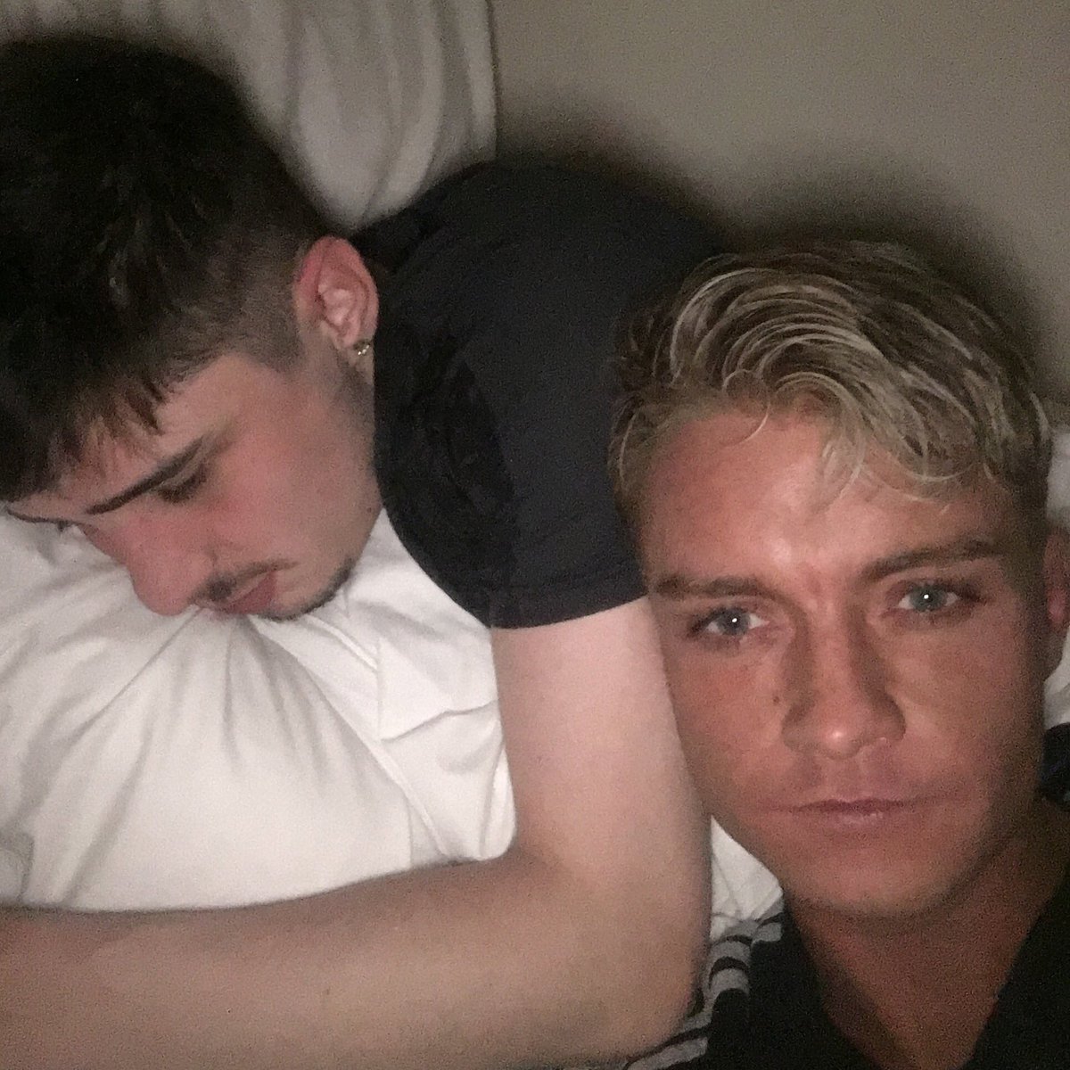 boysmith2014's tweet image. Saturday #hanging