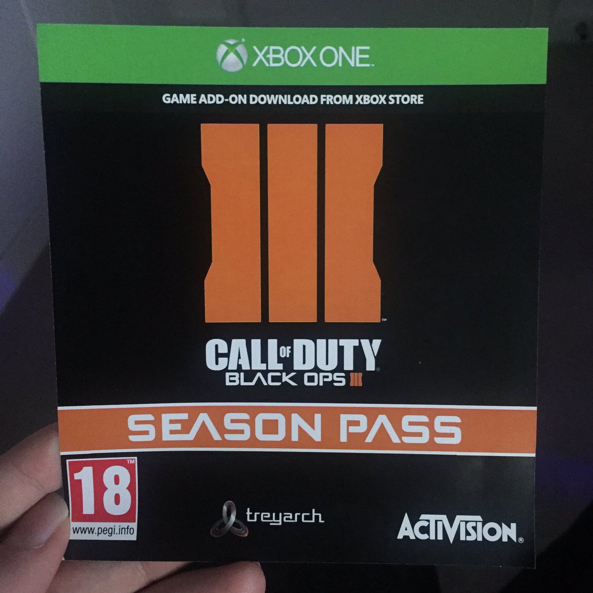 Giving away a #BlackOps3 Season Pass for Xbox One... Just RT &amp; follow me to enter! Winner picked 9pm Wednesday 👊🏻😎
