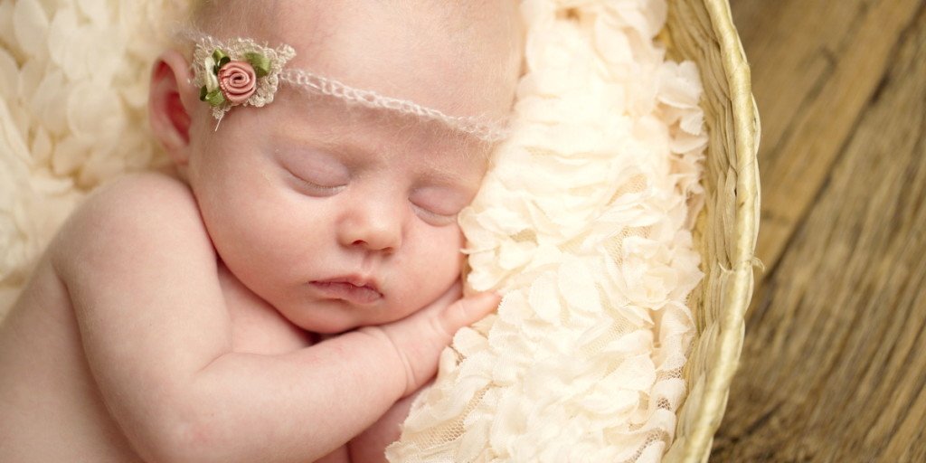 RuthEllenDee's tweet photo. Why Vitamin K Shot for Newborns is ... - https://t.co/Ivs8i2wPAH - #Mephyton #Phytonadione #VitaminKDangers https://t.co/cmBL4xSZsV