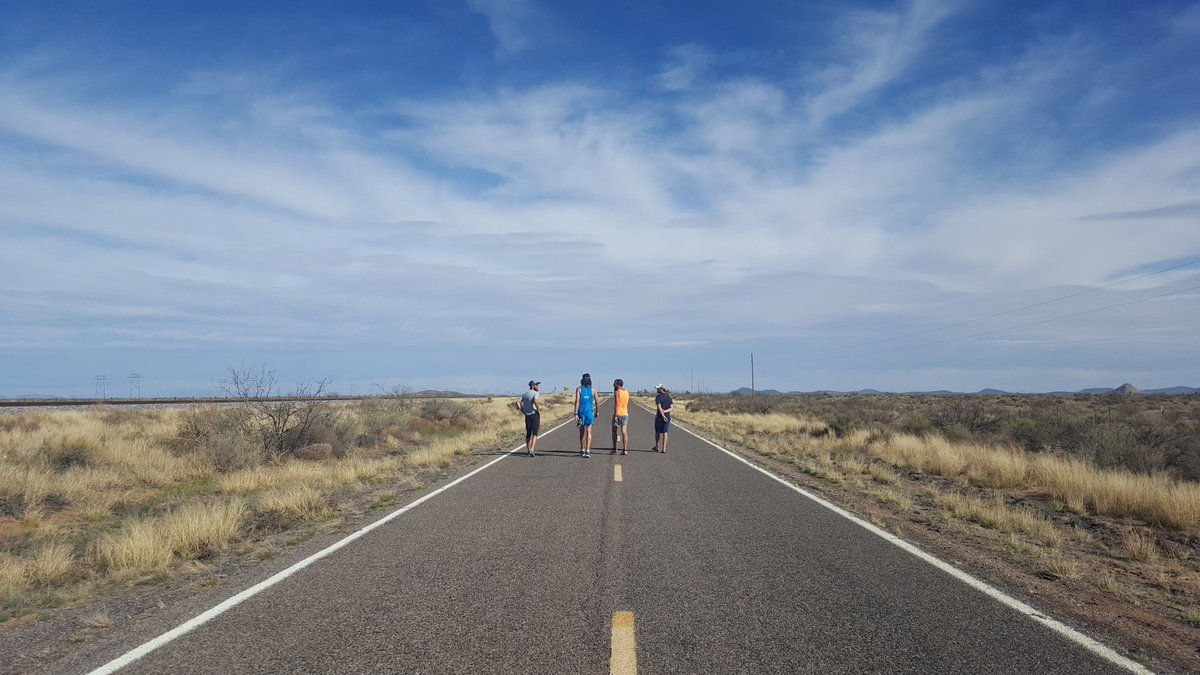 AdamKimble818's tweet photo. Route meeting on the go to game plan the next 20 miles. Not a bad day in the office! #45daysof #runacrossamerica https://t.co/ZzBmj5pxGm