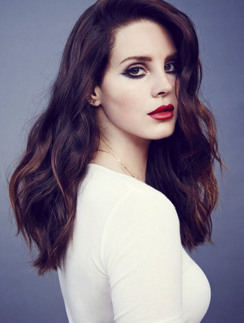 rtqueens's tweet photo. Lana Del Rey (2) https://t.co/OIPhyO1EVu