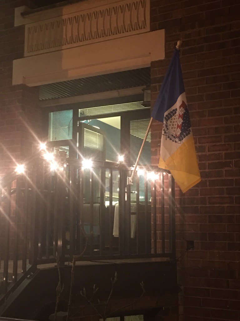 Thanks to <a href="/ShapeShreveport/">Shape of Shreveport</a> and King Hardware there is now a Shreveport flag flying here in Washington, DC