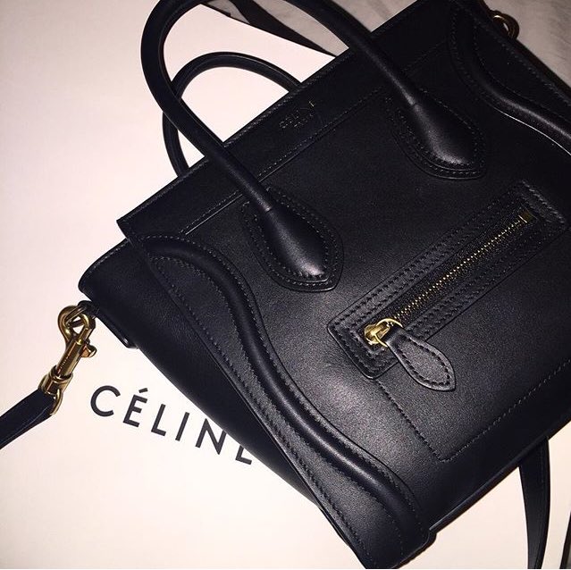 baddestclothes's tweet photo. Céline https://t.co/NCKZHHhXWp