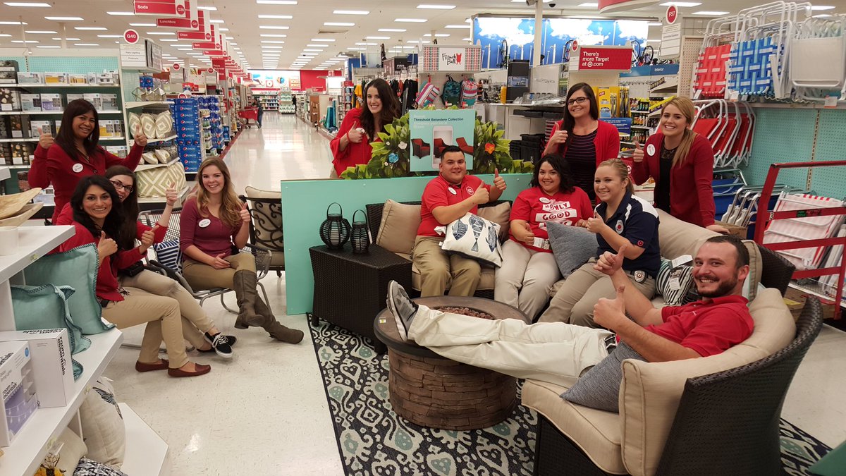 DA23AP's tweet photo. T-2096 getting down to business with #shortageawaremess #target #D218 @Target #r200marchoutshortage https://t.co/3rZ9bBWVyk