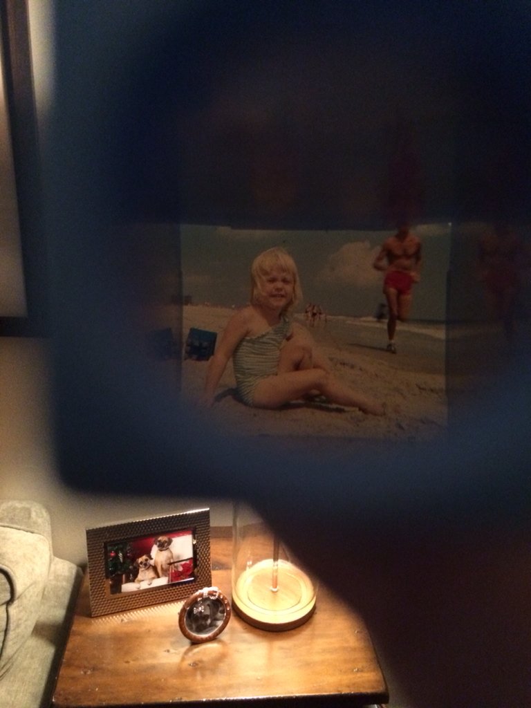ayourechko's tweet photo. Throwback from the beach. @ocmd #scopes #beach #summer #childhood #childhoodthrowbacks #memories #whoisrunningbyme https://t.co/SAsmpmMvhW