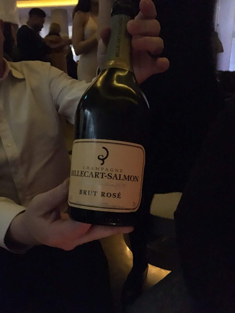 ChampagneJeanni's tweet photo. @_Billecart @WHotels @chapmantaylor @chezzao2 @AndrewViney2 @JAStevens66 https://t.co/E2nkifqbEo