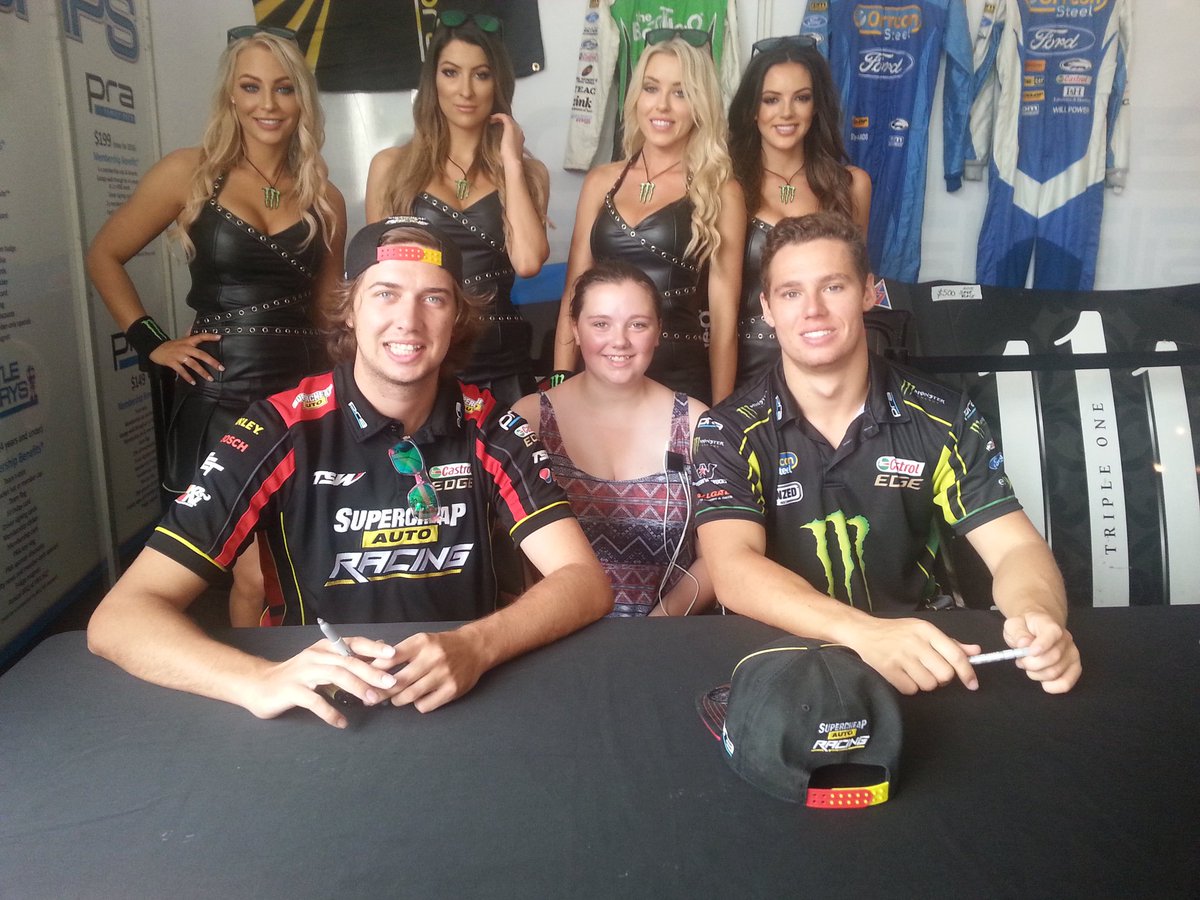 catdoggar's tweet photo. @chazmozzie  @cameron_waters  thank you guys so much for signing my hat good luck today https://t.co/Zbj4cQc8cc
