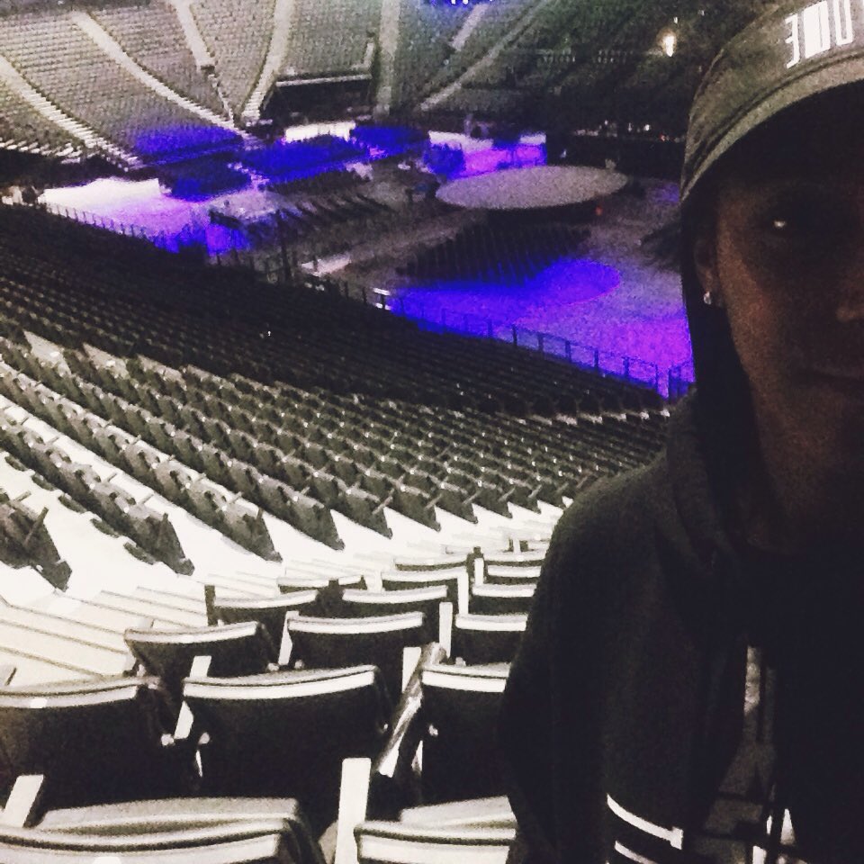 NBADanceTalent's tweet photo. Bercy will be on fire tomorrow for the @JusteDebout ! Stay connected on #STRITER for updates. https://t.co/JMHplGMOVj