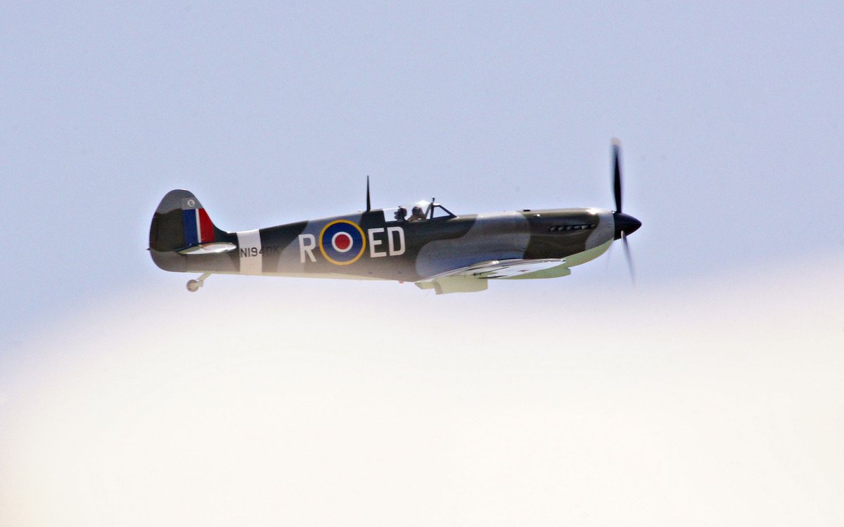 planenut27's tweet photo. "Imitation is the Highest form of Flattery", Jurca MJ-10 3/4 replica of the Spitfire. Chino CA  
my picture https://t.co/fy41KGH2on