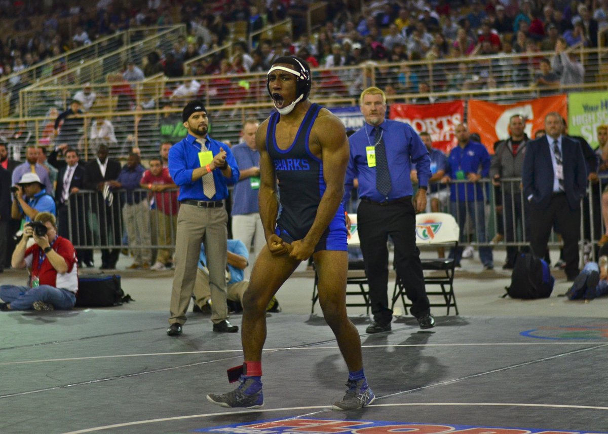 jawarrener's tweet photo. Riverview's @Kizhan_Clarke is your 3A 132# state champion #2016StateWrestling @TBHomeTeam @BobbyHomeTeam https://t.co/KJo8dCgPgB