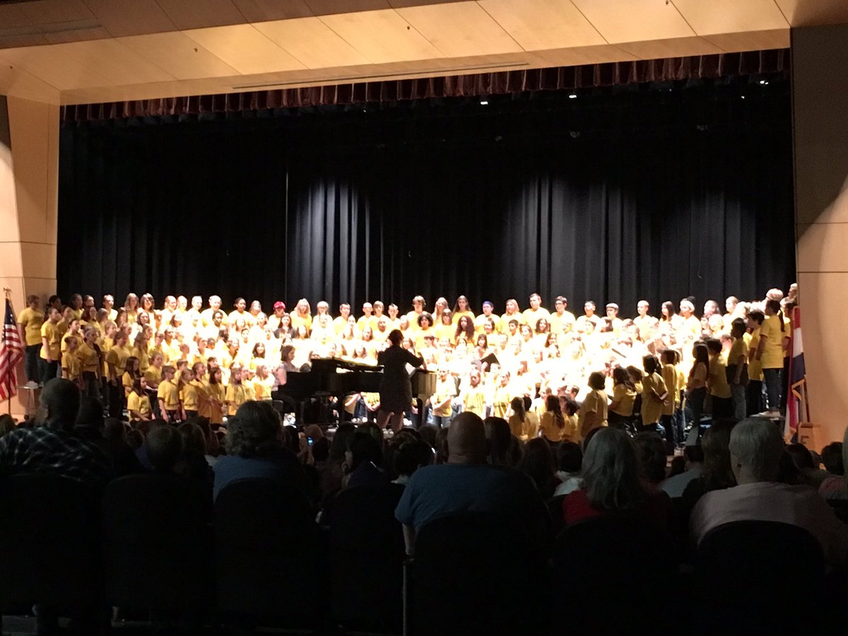 So proud of the Neosho kiddos at #swmmea Elementary Honor Choir!! Great job!! @Neosho_Central