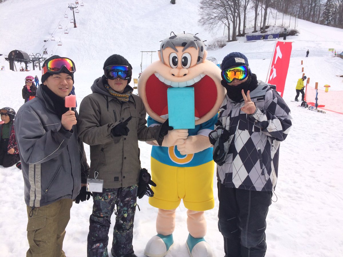 gfgfdk's tweet photo. ガリガリ君からたくさんガリガリ君もろた╰( ^o^)╮
ついでに奥歯もいた！ https://t.co/0o8Yhn3WjW