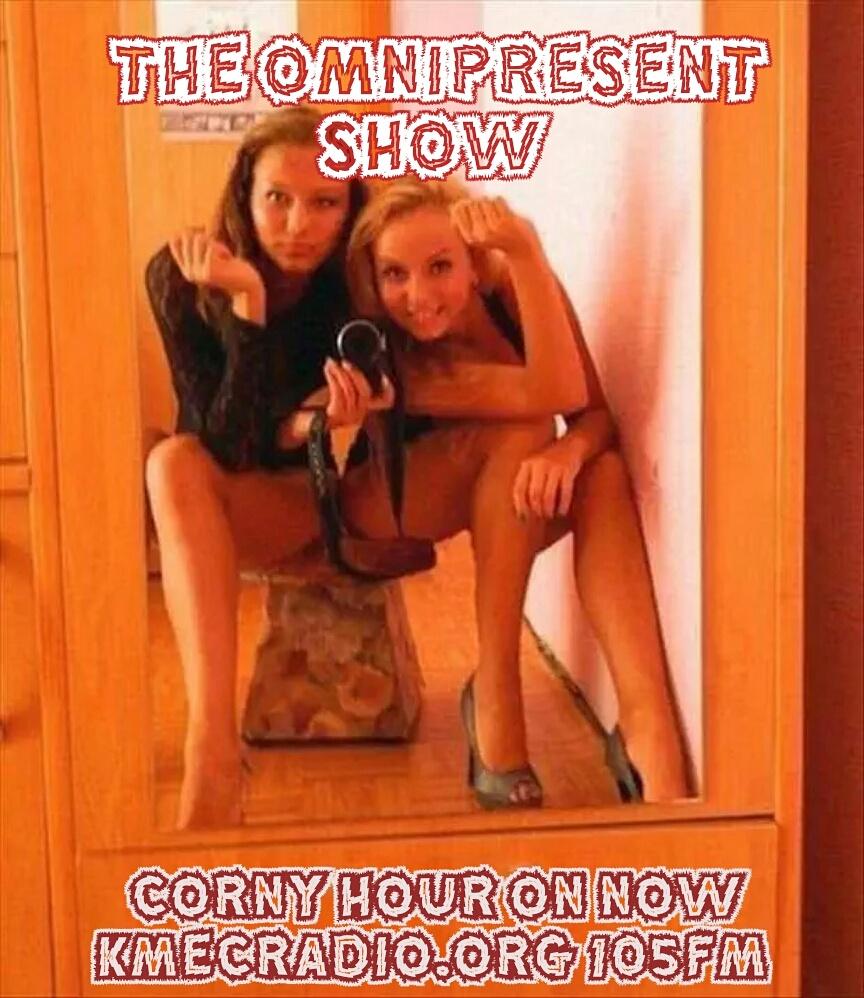 UbiquiMess's tweet photo. #stillonlive #cornyhour #theomnipresentshow #tunein #liveradioshow @themayor707 @str8gone @HBGrings @altroz21 https://t.co/a1QLpbimDV