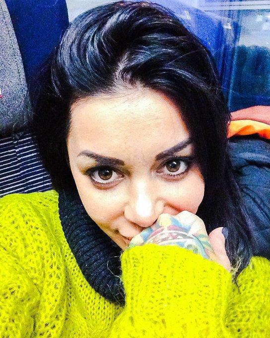 Si torna a casa .. Finalmente ! https://t.co/nxqGJthriv<a href="/tag/inkedgirl"class="tags"><span>#inkedgirl</span></a><a href="/tag/pinkgirl"class="tags"><span>#pinkgirl</span></a>