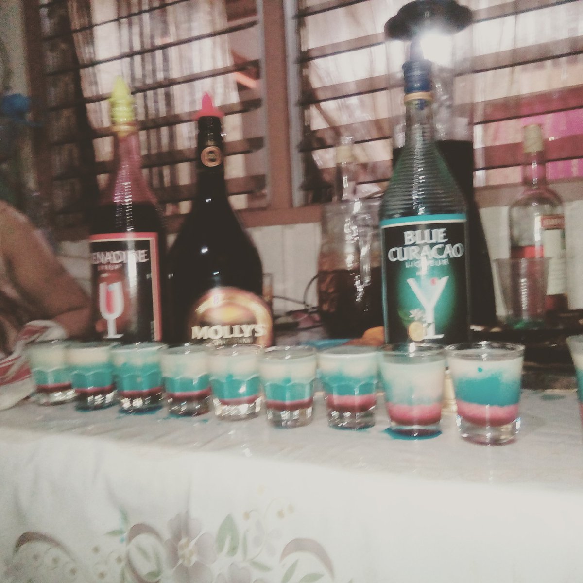 just4fun0316's tweet photo. Last Night Party https://t.co/Wv3OQDdi7x
