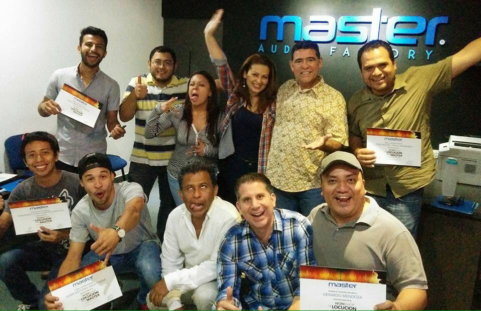 MaldonadoGuille's tweet photo. Y se terminó otro #Workshop de locución! Esta vez con el maestro @martinmayen. #MasterAudioFactory https://t.co/yG0l2o0s8P