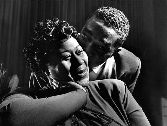 jazzbluesjazz72's tweet photo. #JoeGordon & #EvPerry & #DizzieGillespie & #CarlWarwick & #QuincyJones
By Herman Leonard https://t.co/O11zpjEzKE