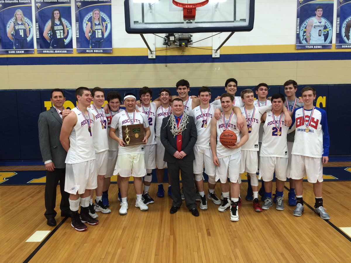 BayAthletics's tweet photo. @BayAthletics District Champs! https://t.co/NSJ6Tgj73j