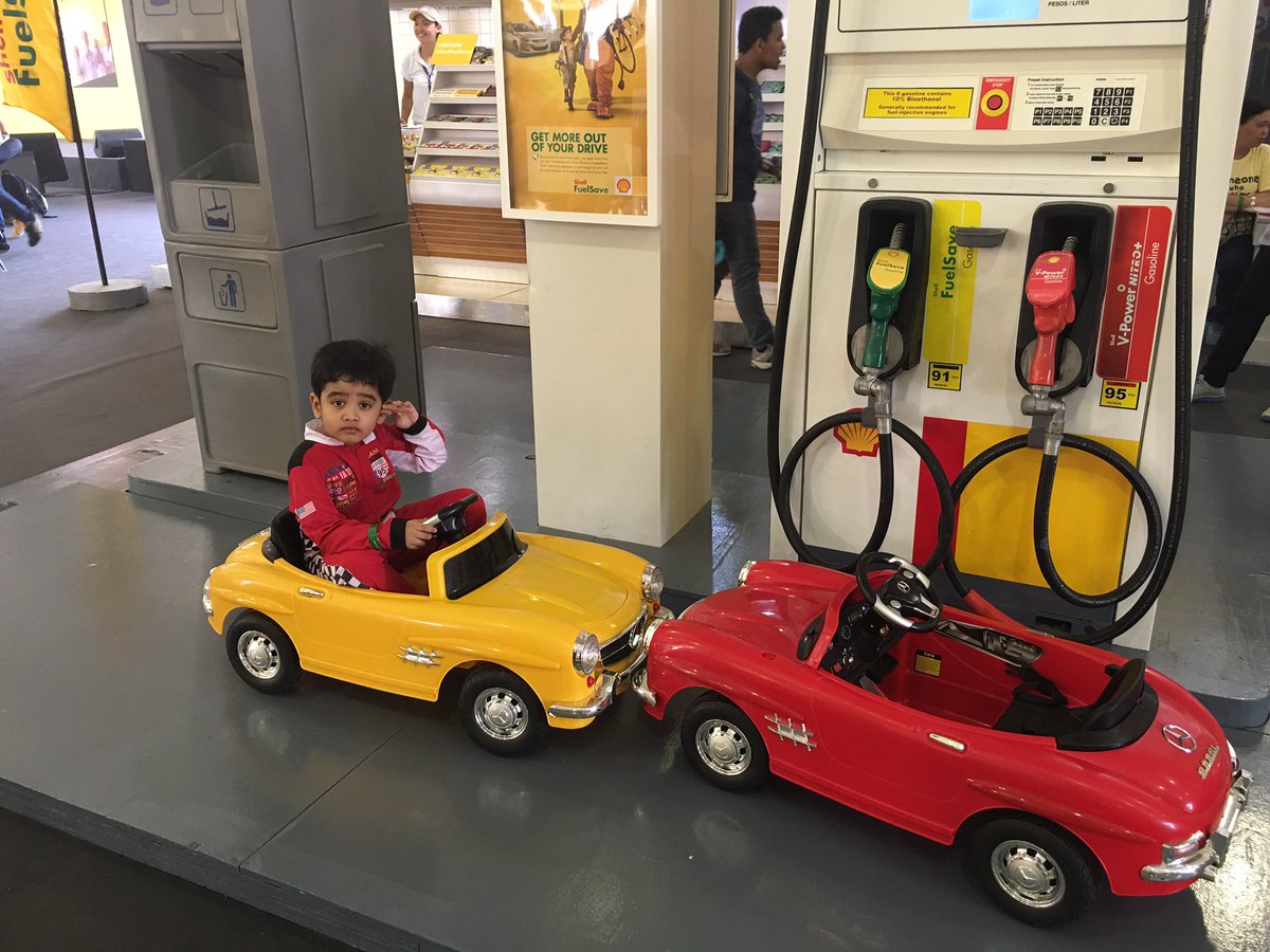 McrisCunan's tweet photo. Future SEM driver #SEM2016 #ShellEcoMarathonAsia2016 https://t.co/C1aRzEtNcZ