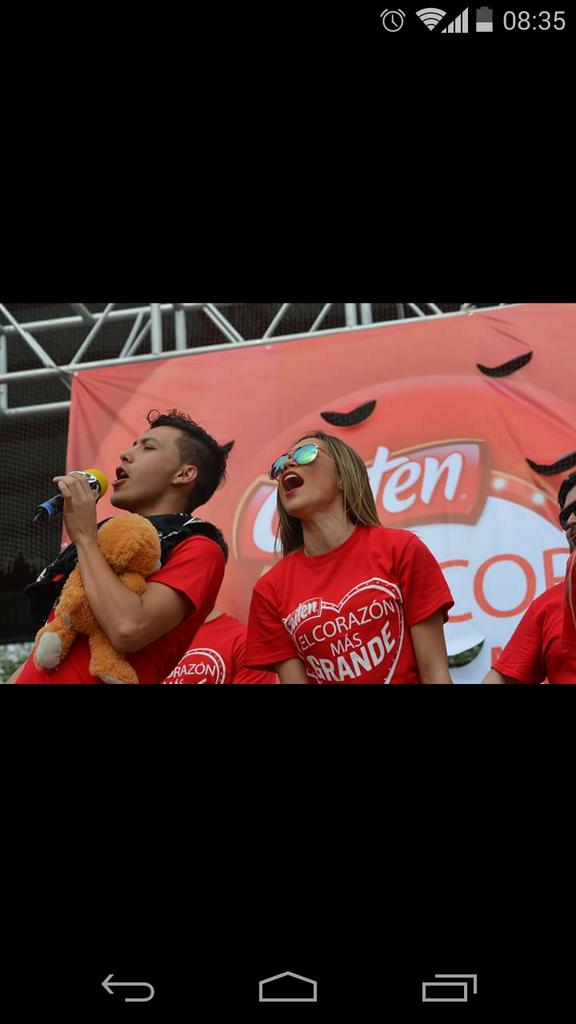 AKitty04's tweet photo. #Snooby
#CorazonMasGrande!❤🙈lindos
#Amistad https://t.co/NrqDiSMZI3