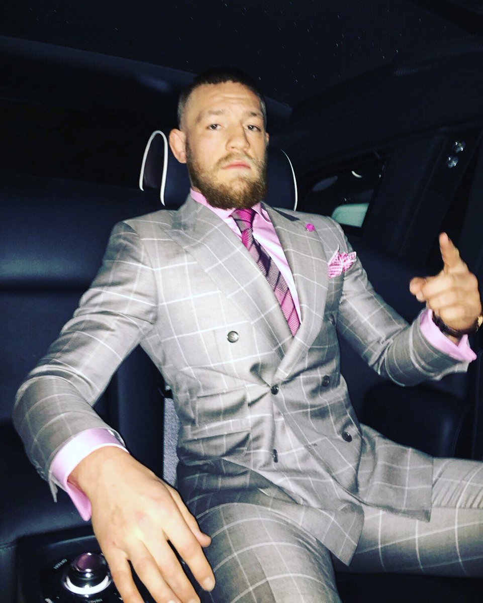 Cruising to the office. #FightNight #UFC196