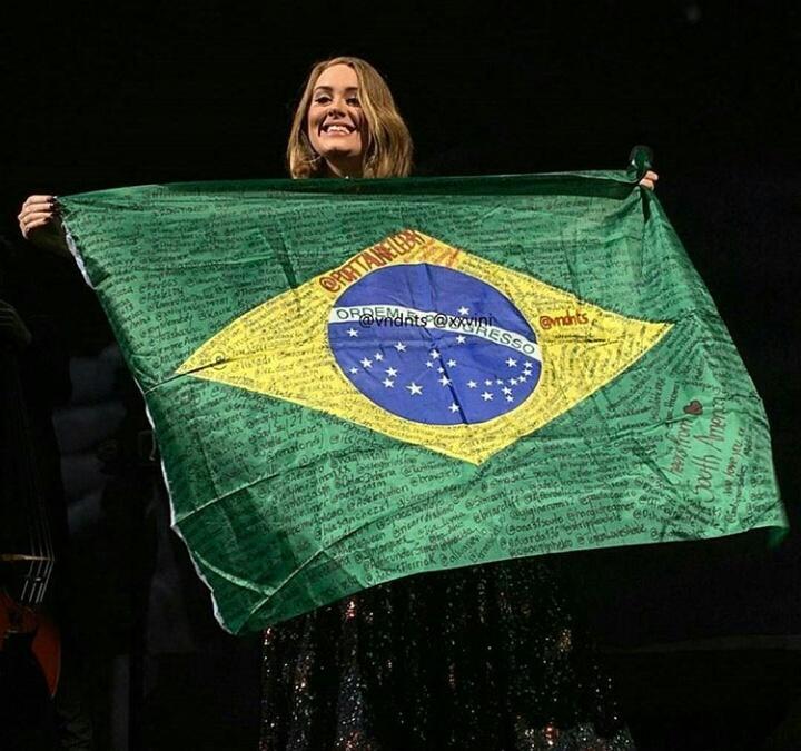 saving_adele's tweet image. Lucky 😞