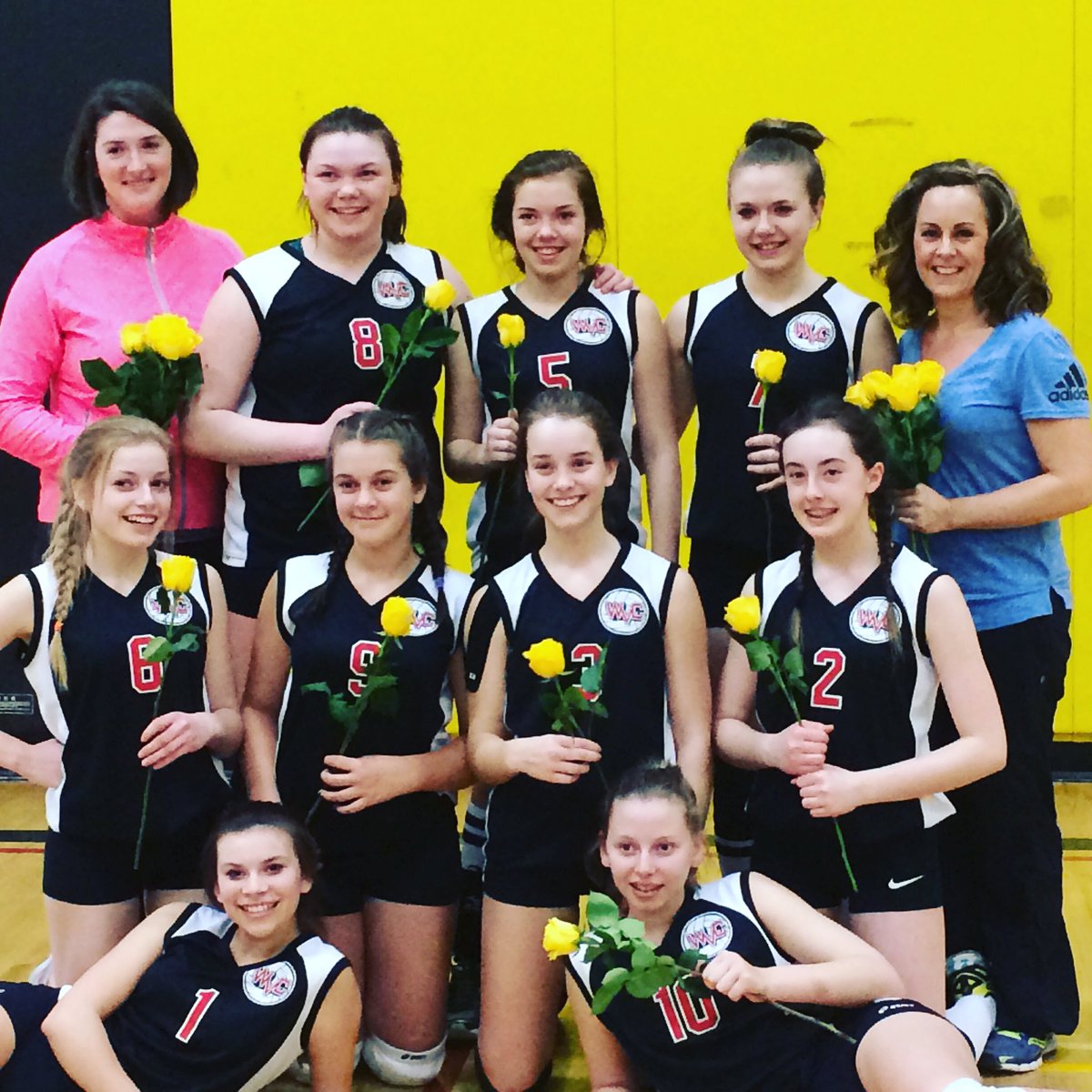 Win a tournament you get your team in our profile pic! Congrats to our 14U team for winning their tournament!