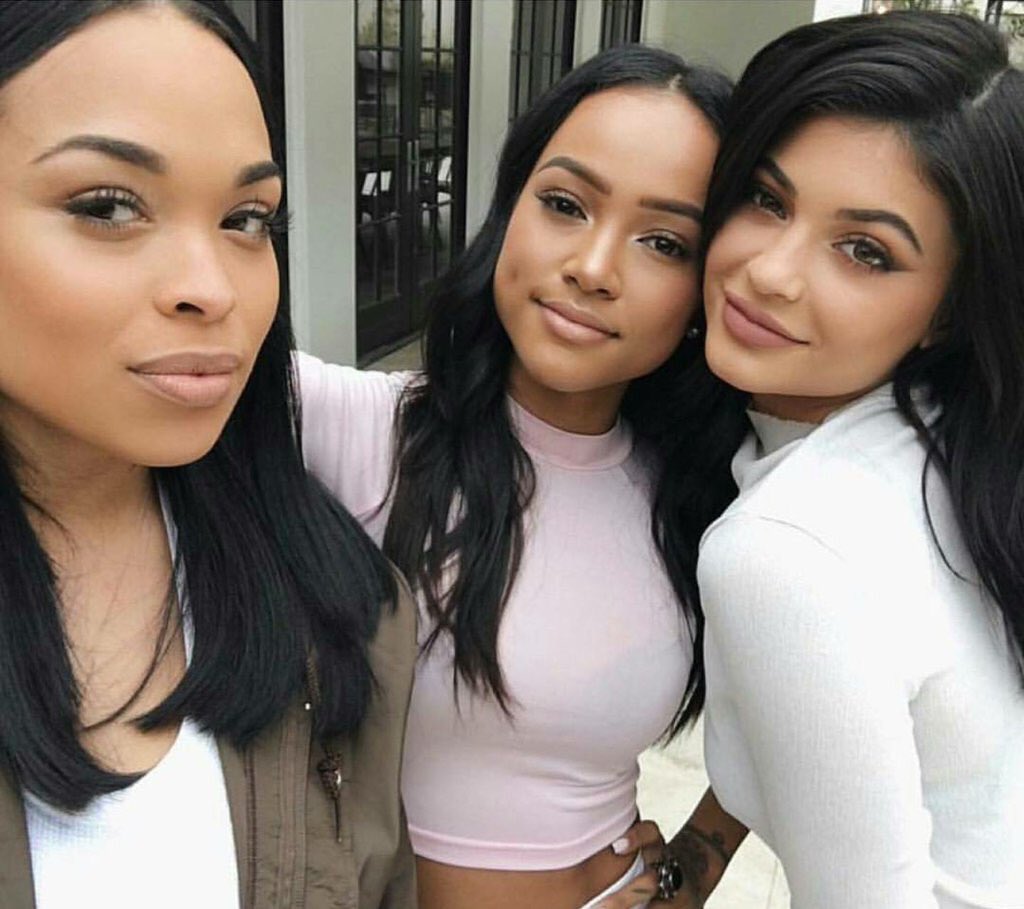 Karrueche Tran tweet media