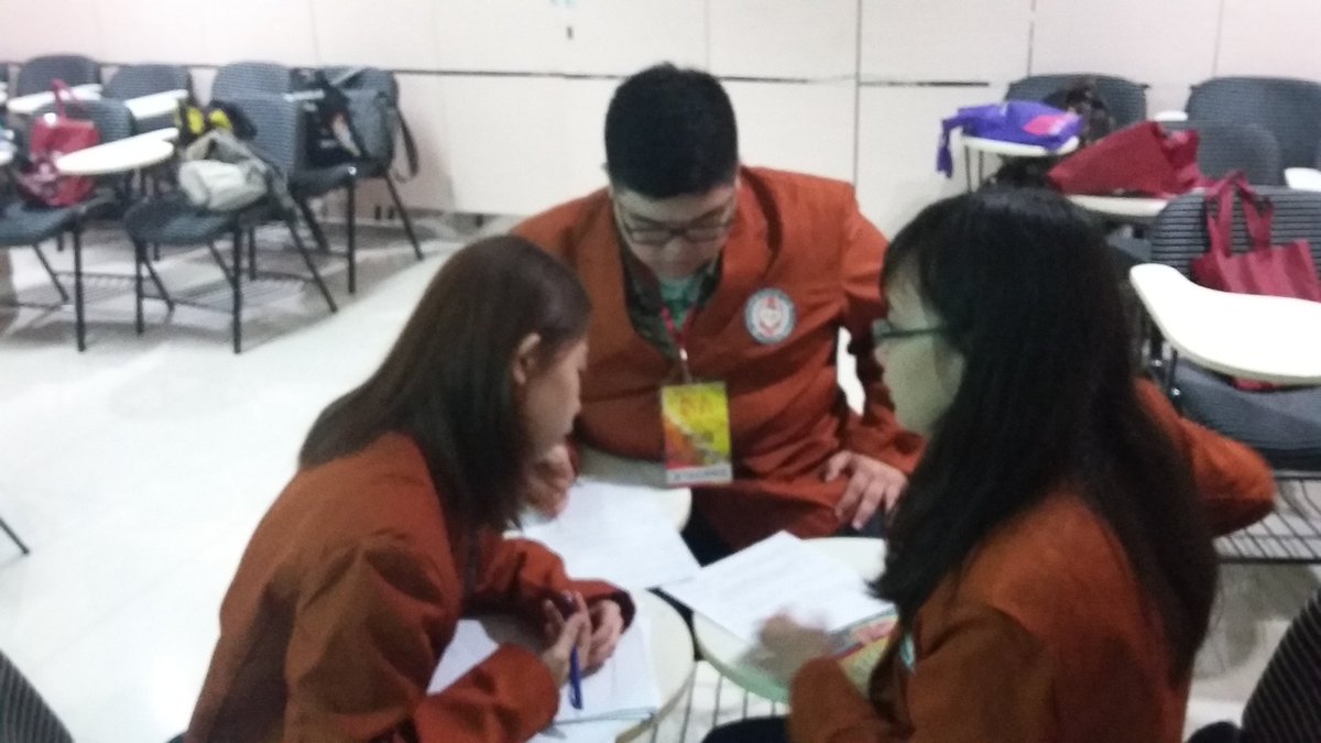 Dan Motion Launch dari tim Affirmative yaitu Widya Mandala B dan Widya Mandala A #AFUB2016