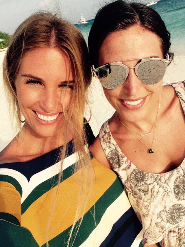 Missing you so much <a href="/LauraAmyHart/">LauraAmy</a> thinking of you both! 😔😔😔