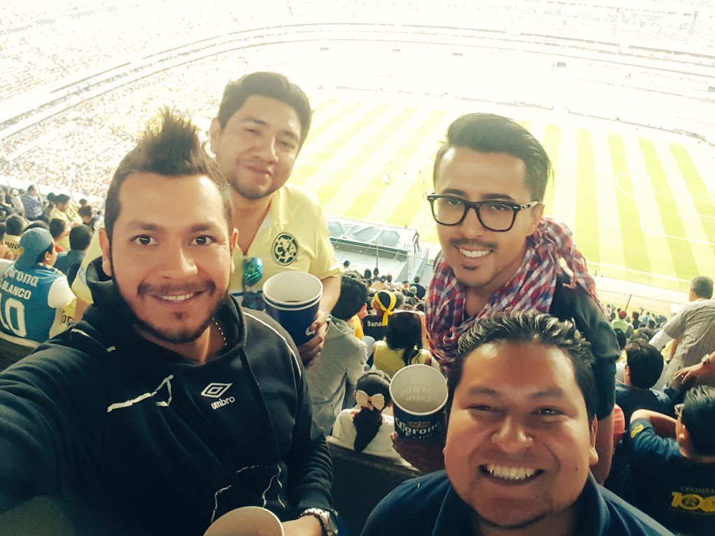 AtleticoFurano's tweet photo. @AtleticoFurano presente en la despedida del Cuauh. #100preCuau https://t.co/06ZBcgR2Vx