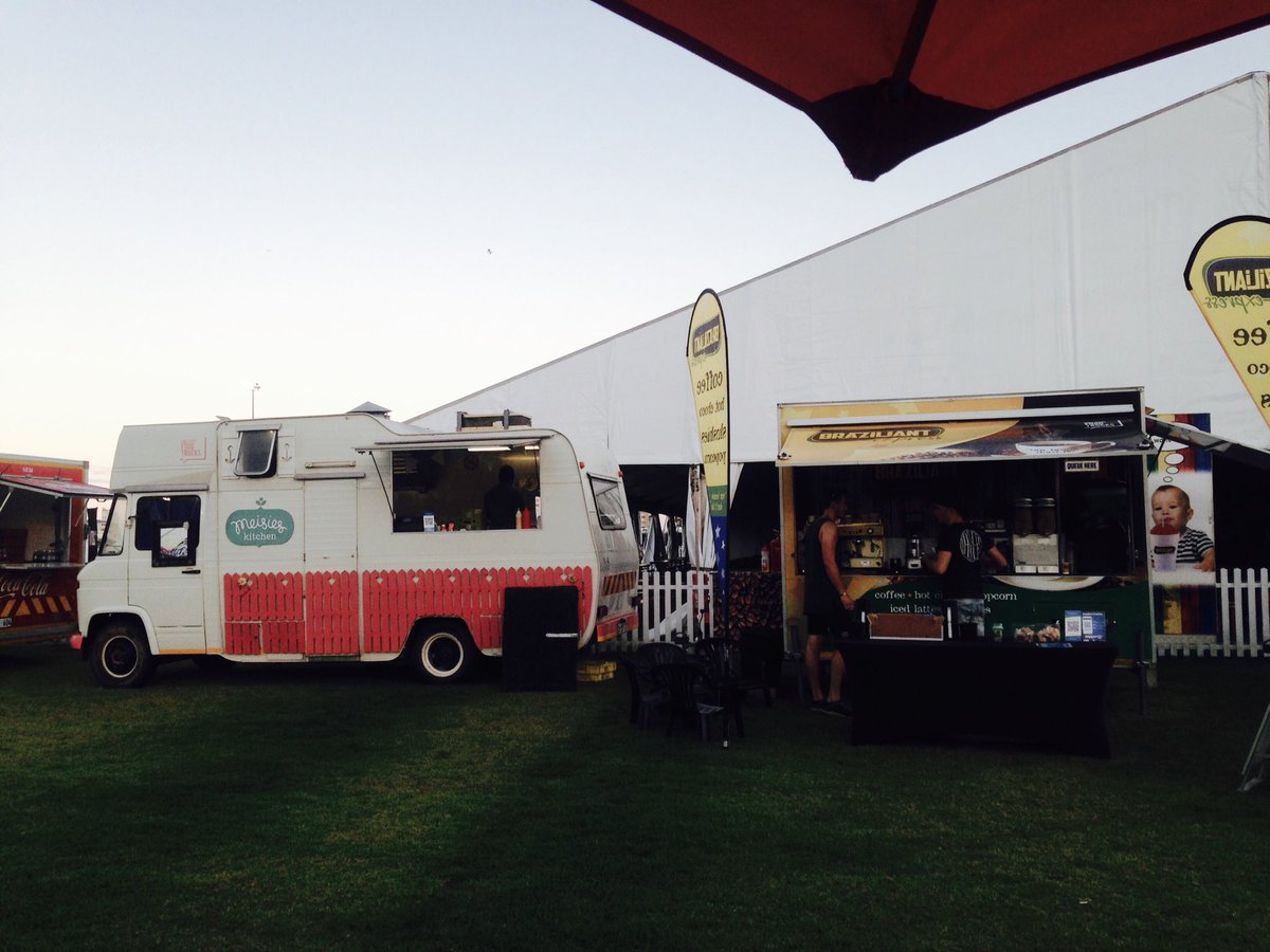 MeisiesKitchen's tweet photo. Cape Argus.. Let's go!!! @Info_Braziliant @CTFoodTrucks https://t.co/mda4j0Iqqm