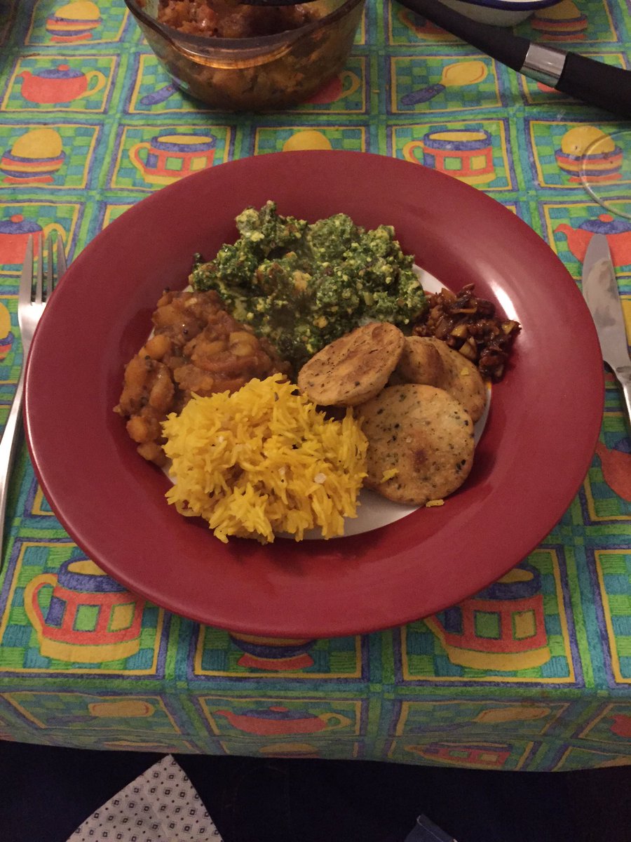 StudentCook2's tweet photo. Made a Palak Paneer using my @the_spicery subscription last night! 
It was absolutely brilliant!#studentcook #veggie https://t.co/WflTUpoKhr
