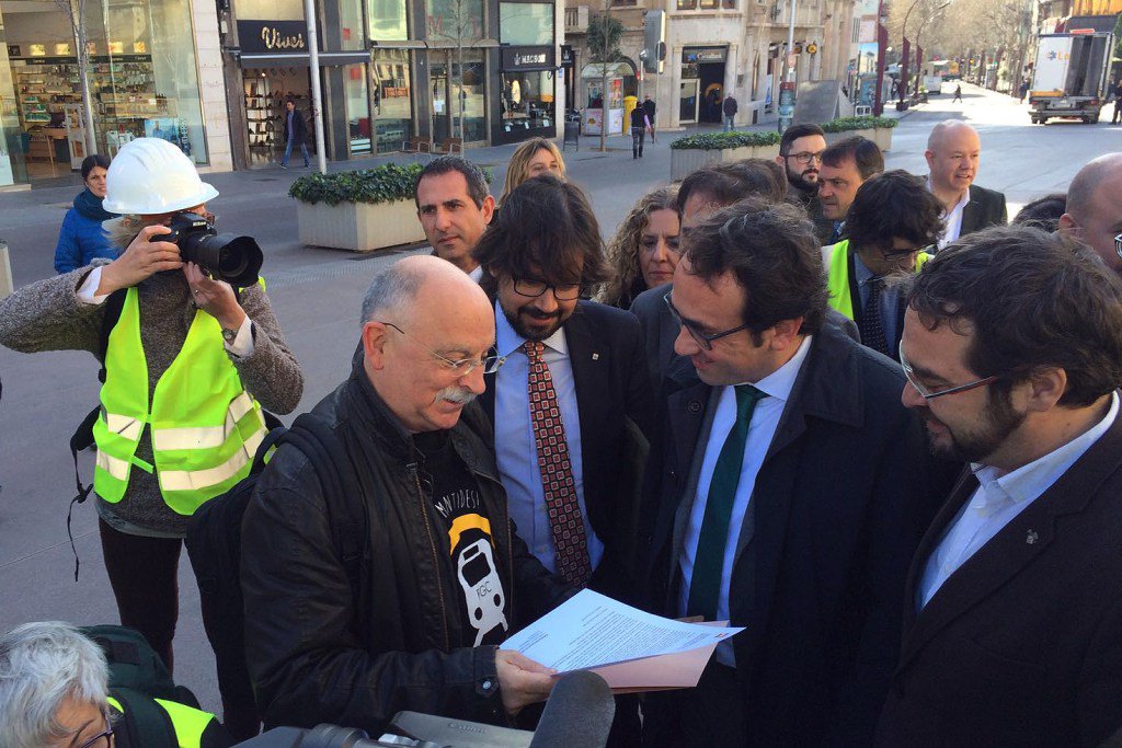 La Plataforma Soterrament FGC ARA reclama al conseller Josep Rull una trobada per a… soterramentara.wordpress.com/2016/03/04/la-…