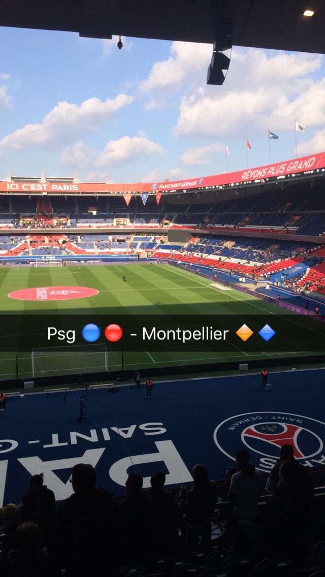 QuentinKbs's tweet photo. 🔴🔵🔴🔵🔴🔵 https://t.co/i4VLTB4Jyq
