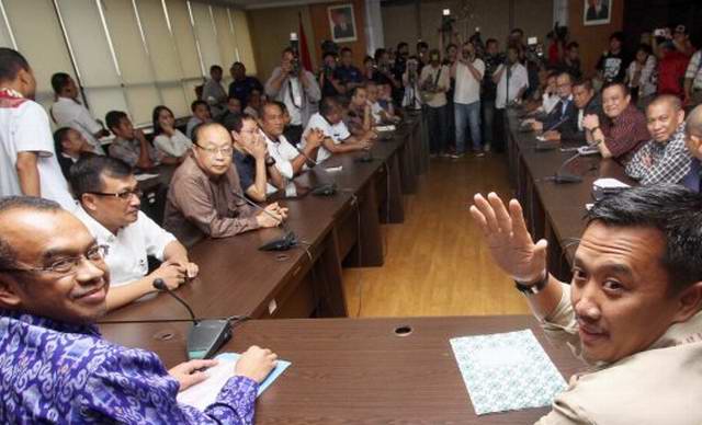 Tim Transisi Bersiap Bahas KLB PSSI
sidomi.com/438006/tim-tra… via <a href="/SidomiNews/">Sidomi News</a>