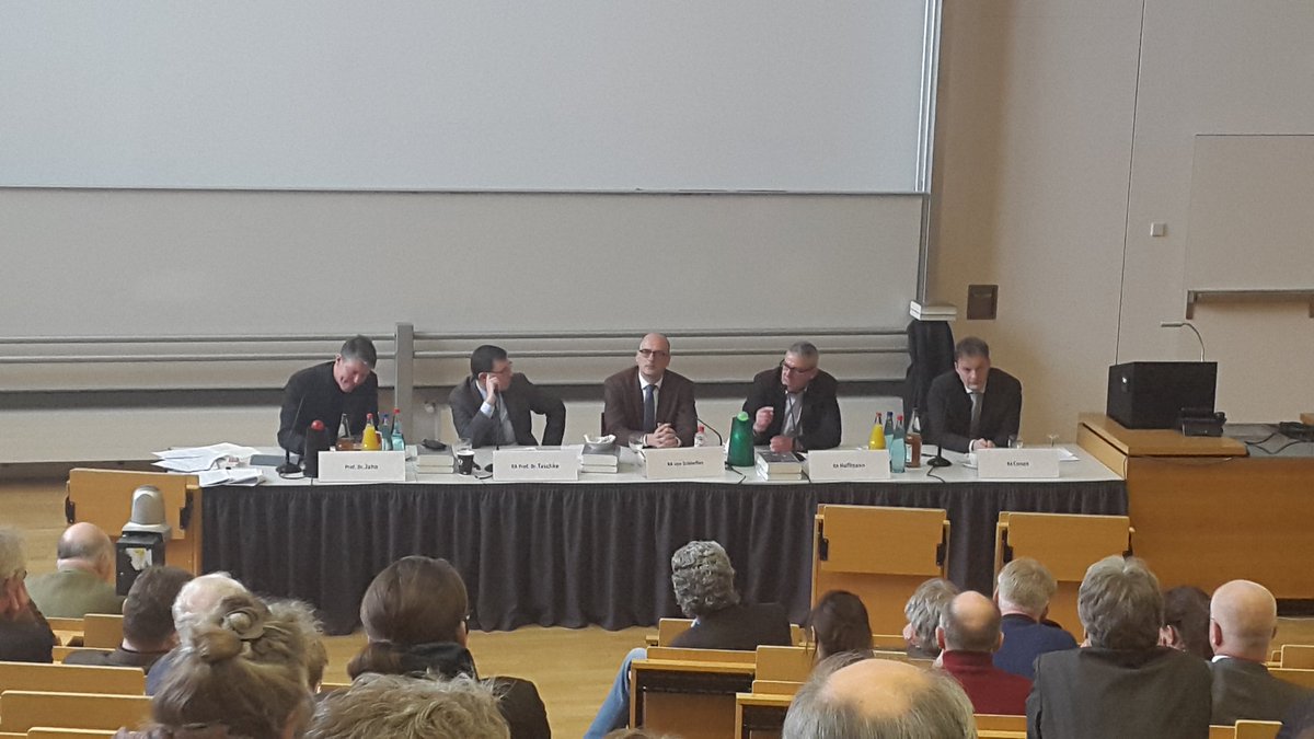 Interessante Schlussdiskussion beim 40. STVG zu Strafverteidigung, Nebenklage &amp; Internen Erhebungen