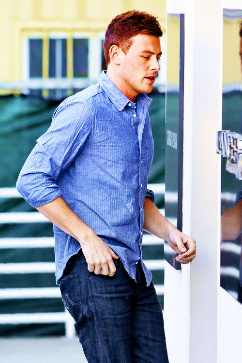 snowqita's tweet image. 15) Cory Monteith.