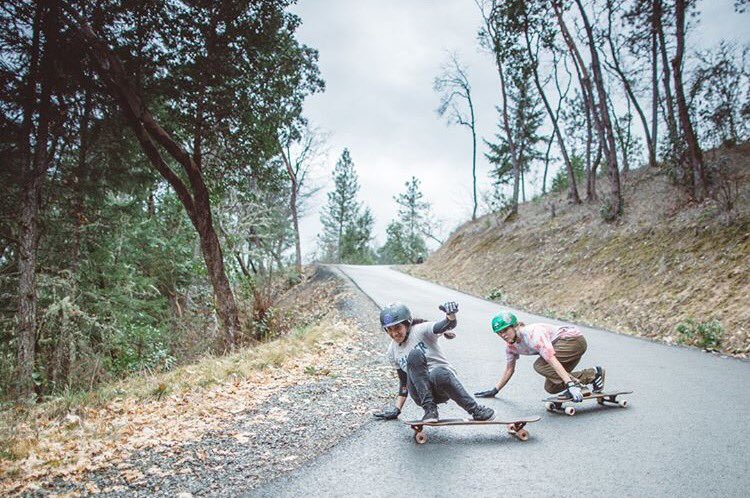 Carmen Sutra &amp; Alicia Fillback in Oregon shot by <a href="/skatography/">Kevin Carlton</a> ⚡️
#longboardgirlscrew #powercouple