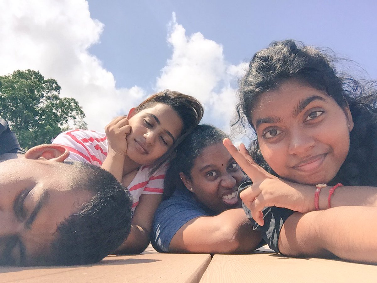 sandydaisies_'s tweet photo. Today has been fun and really tiring! Totally worth it 🚴🏽🚴🏽🚴🏽🚴🏽 https://t.co/15zDM8JmiO